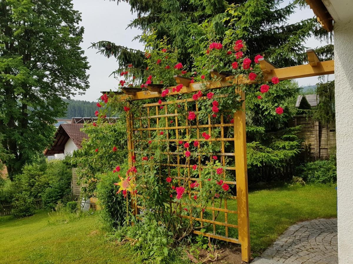 Ferienwohnung Am Kirchberg Achslach Luaran gambar